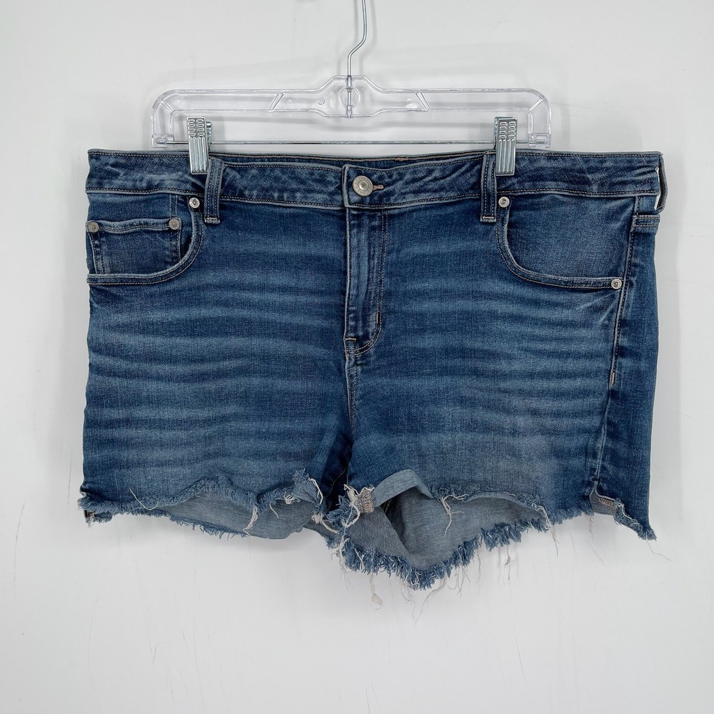 American Eagle Women's Blue Stretch Raw Hem Denim Jean Shorts Plus Size 20